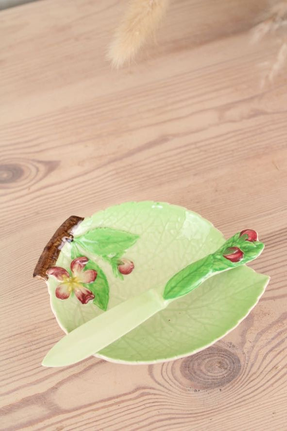 Carlton Ware Leaf Bowl and Knife Set