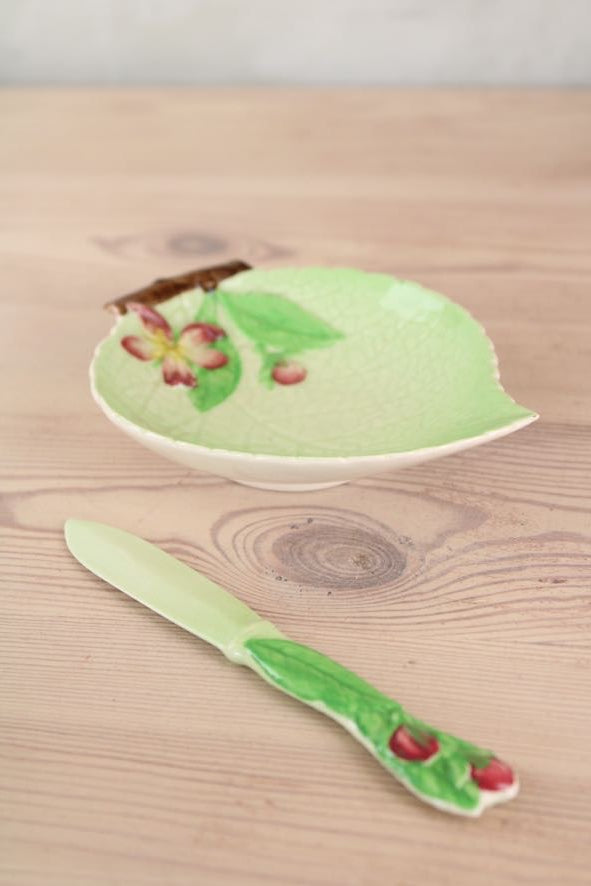Carlton Ware Leaf Bowl and Knife Set