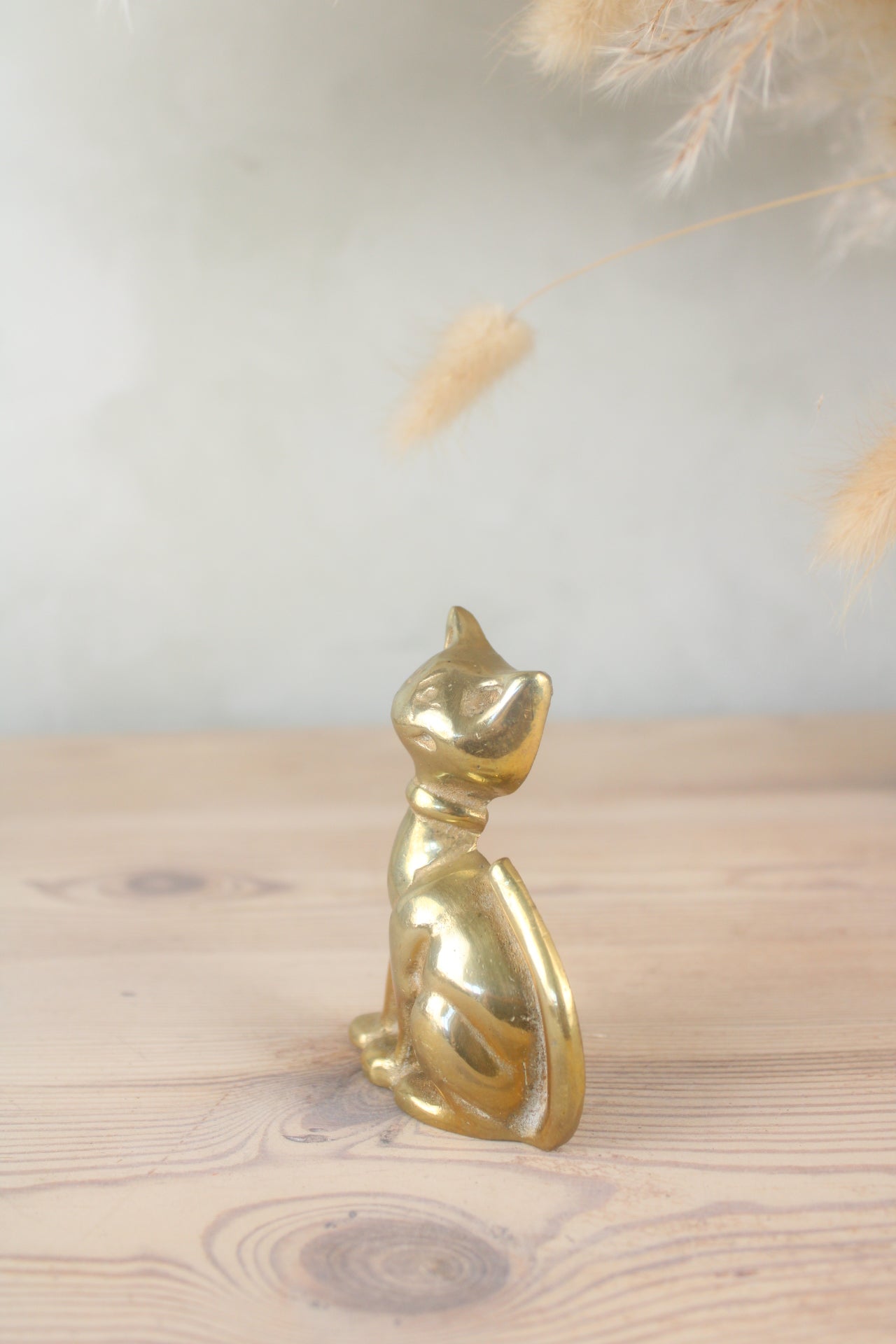 Brass Retro Smiling Cat Figurine