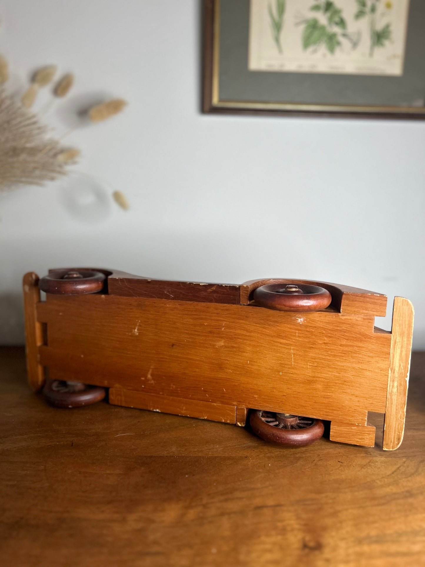 Wooden Vintage Car