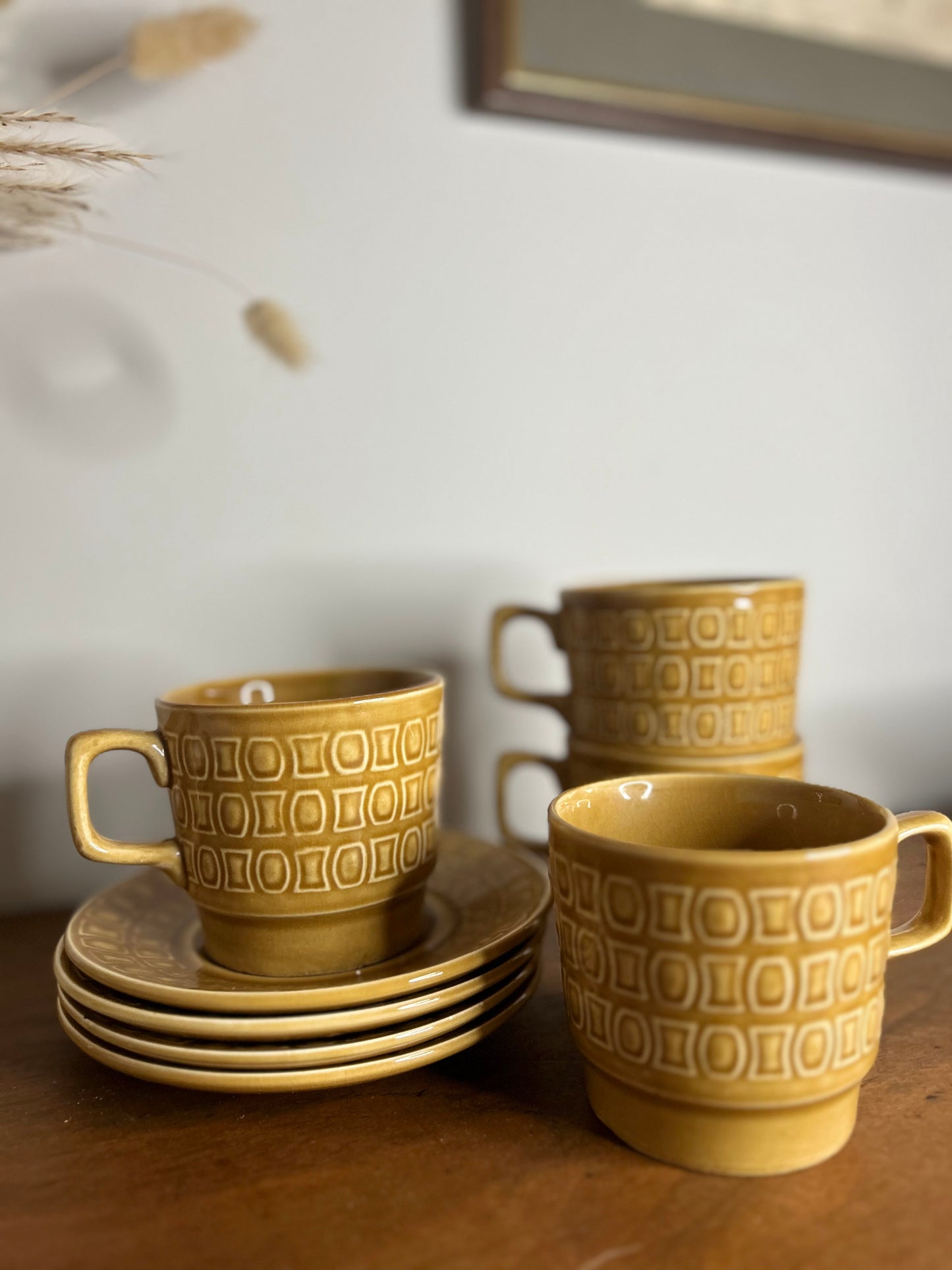 Set of 4 Tams Retro Cups and Saucers in Mustard