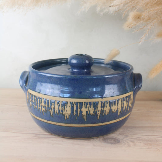 Round Blue Stoneware Casserole Dish with Lid