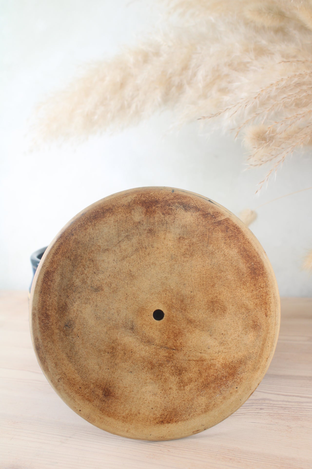 Round Blue Stoneware Casserole Dish with Lid