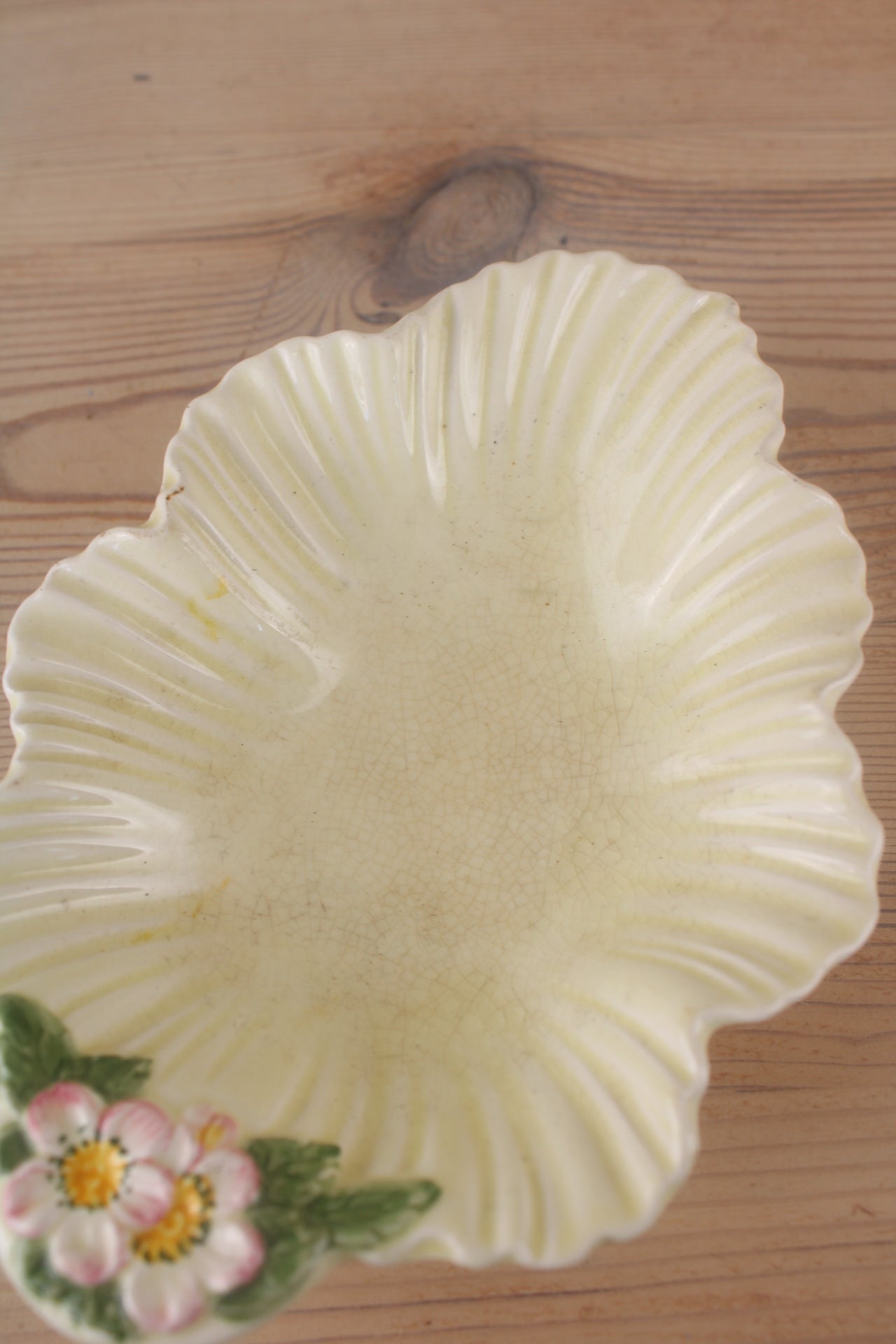 Sylvac 1919 Pastel Yellow Trinket Dish