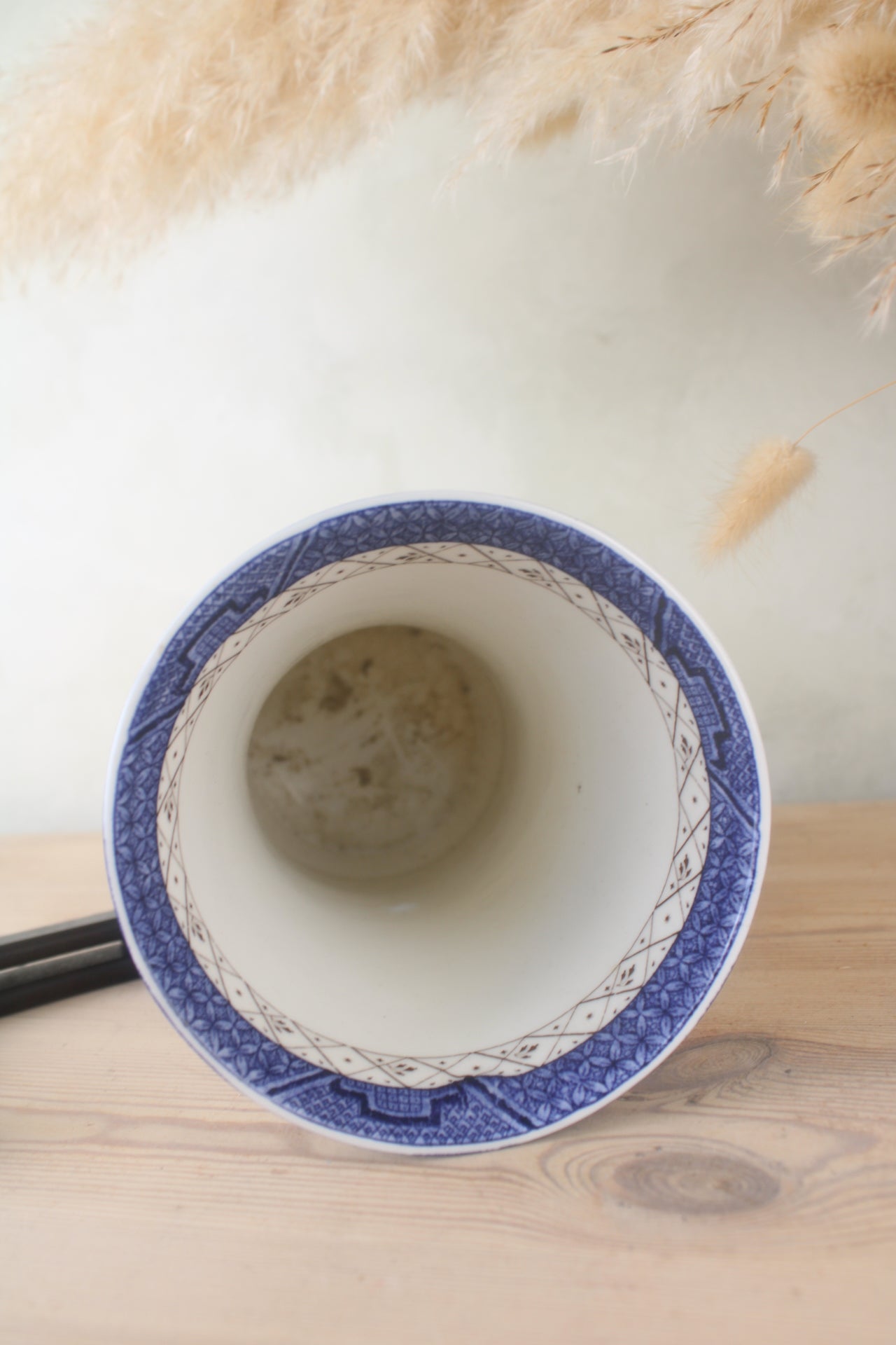Booths ‘Real Old Willow’ Blue and White Vase