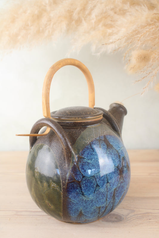 Stoneware Blue Glaze Tea Pot with Wooden Handle