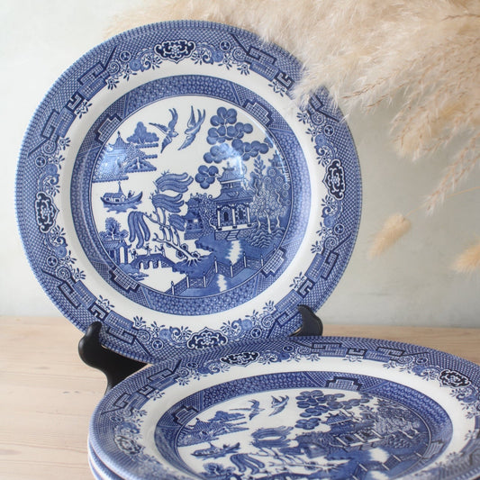 Set of 4 Old Willow Blue and White Dinner Plates