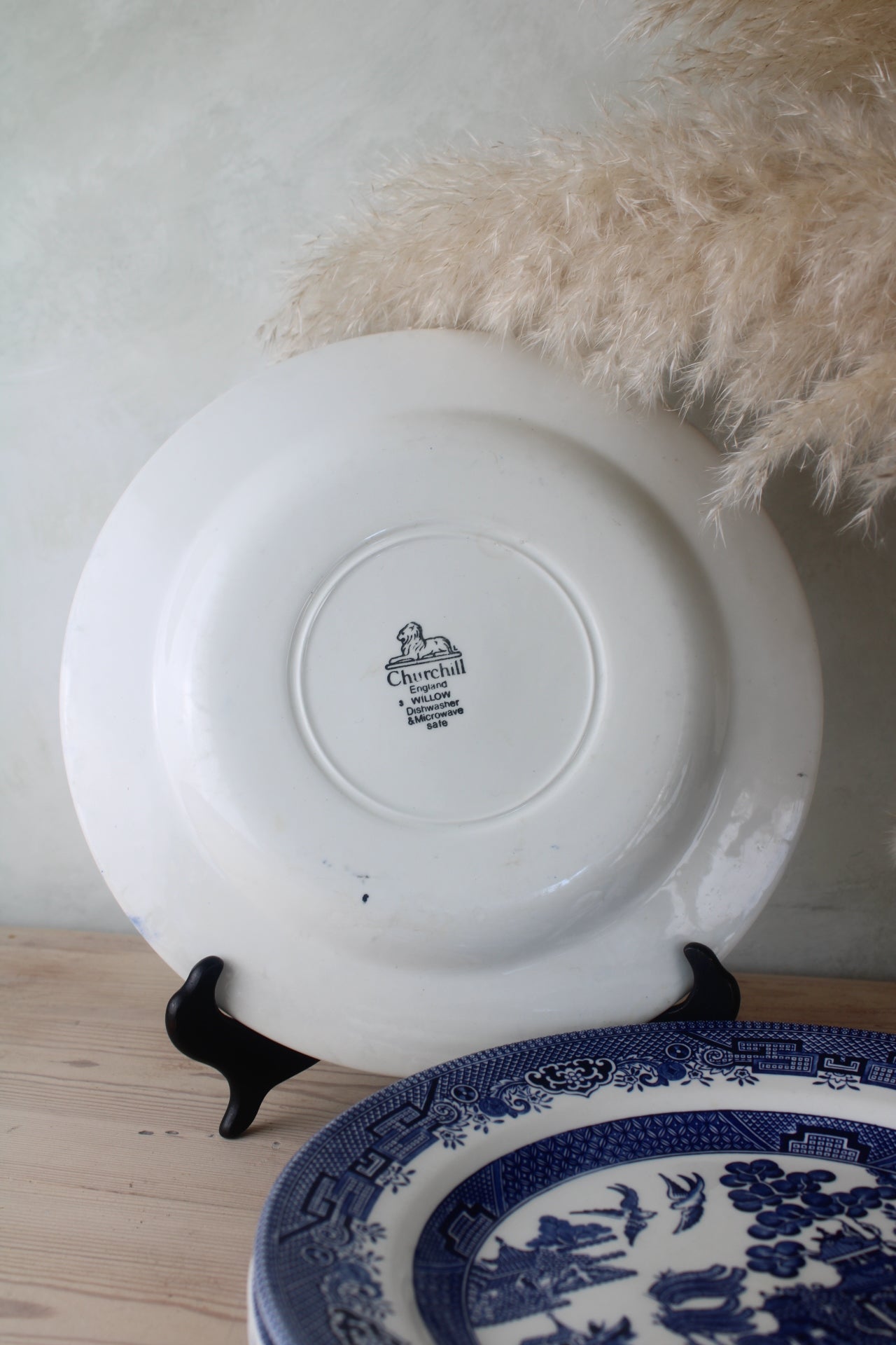 Set of 4 Old Willow Blue and White Dinner Plates
