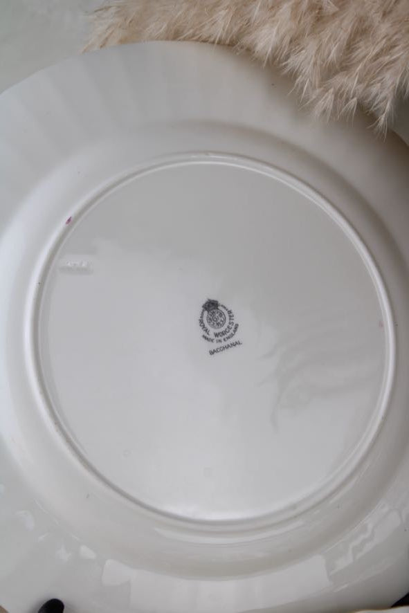 Set of 6 Royal Worcester Bacchanal Large Dinner Plates