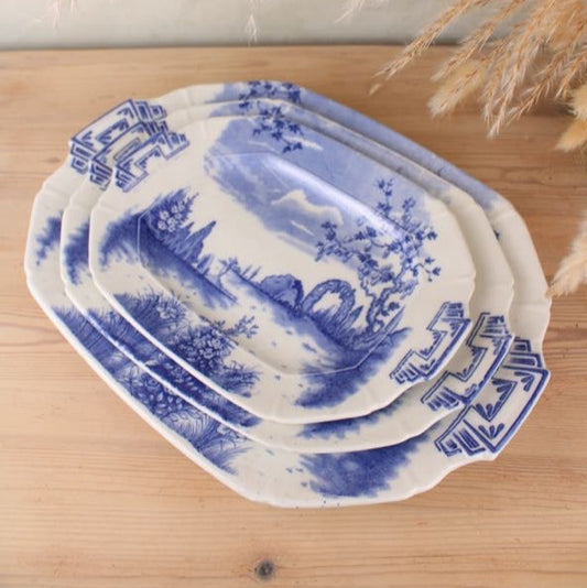 Set of 3 Regal Pottery Palissy ‘Enchanta’ Platters