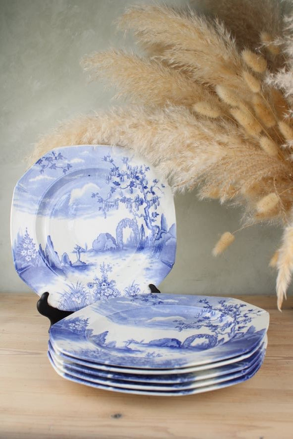 Set of 6 Regal Pottery Palissy ‘Enchanta’ Large Side Plates