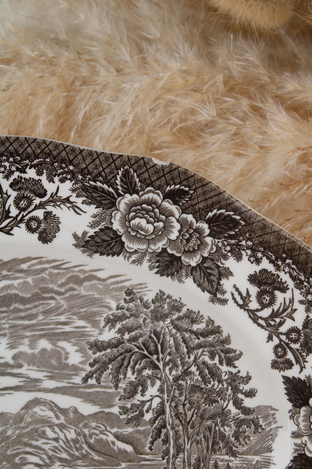 Brown Enoch Wedgwood ‘Lochs of Scotland’ Platter