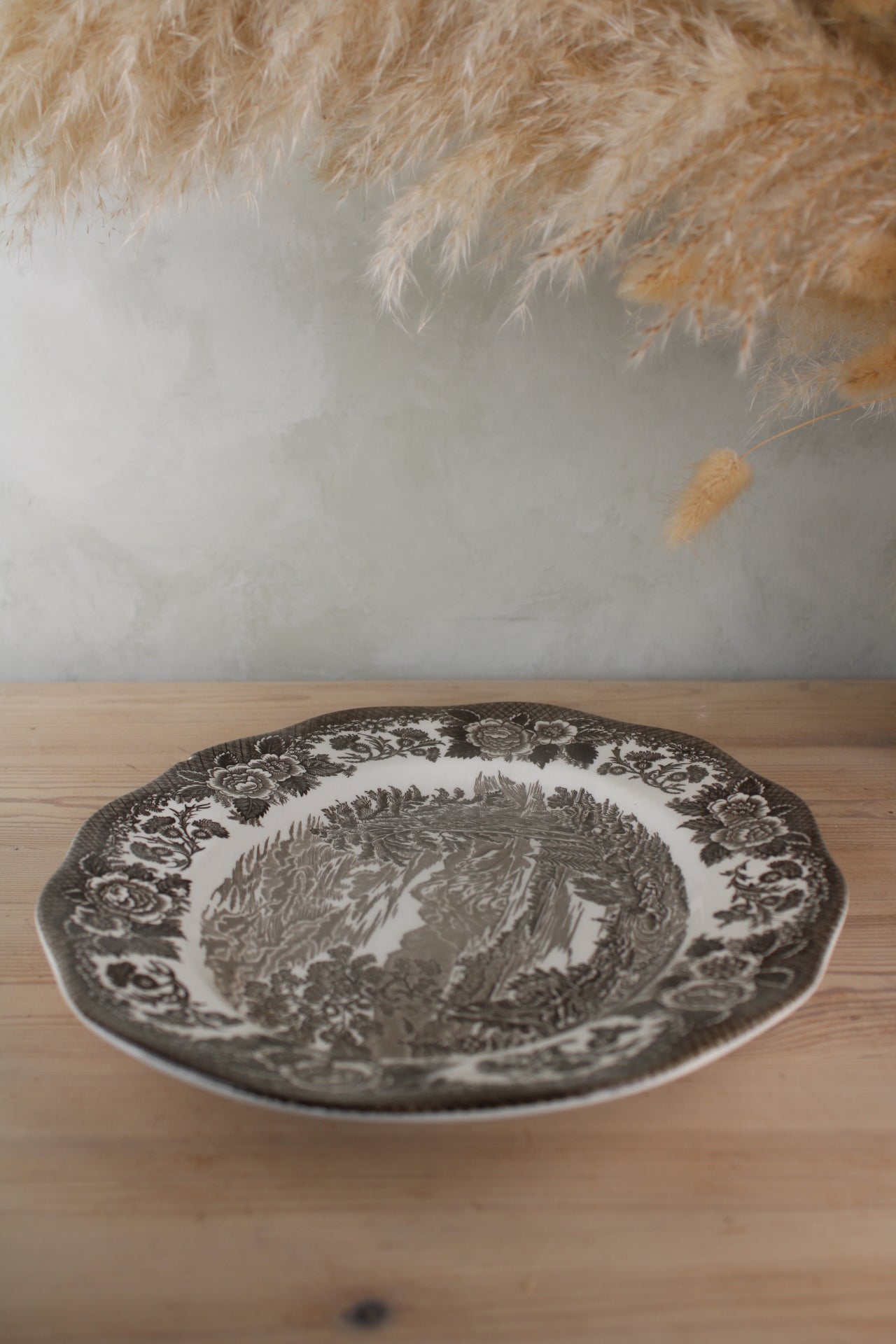 Brown Enoch Wedgwood ‘Lochs of Scotland’ Platter