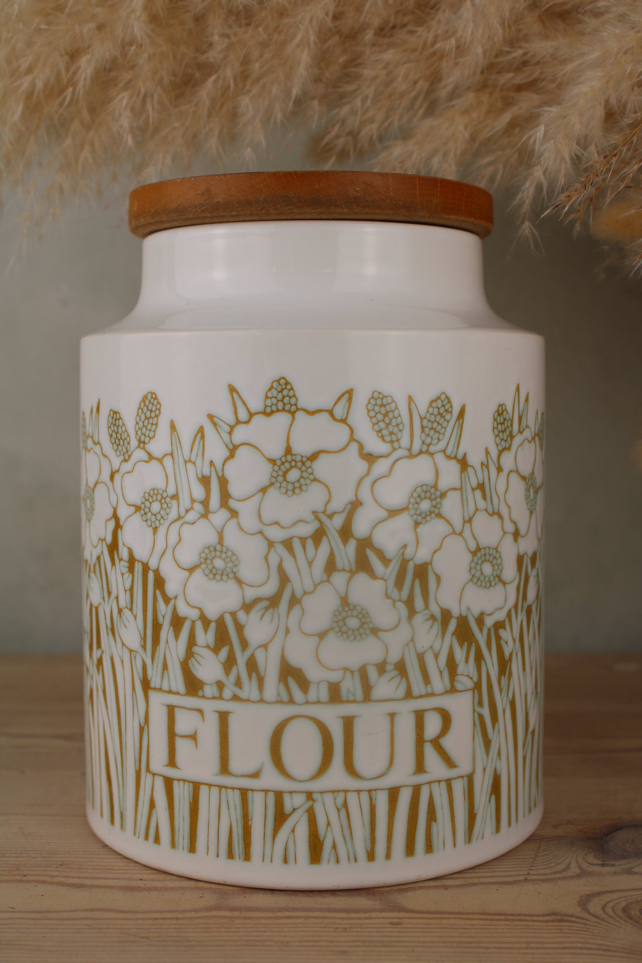 Hornsea Fleur Flour Jar with Wooden Lid