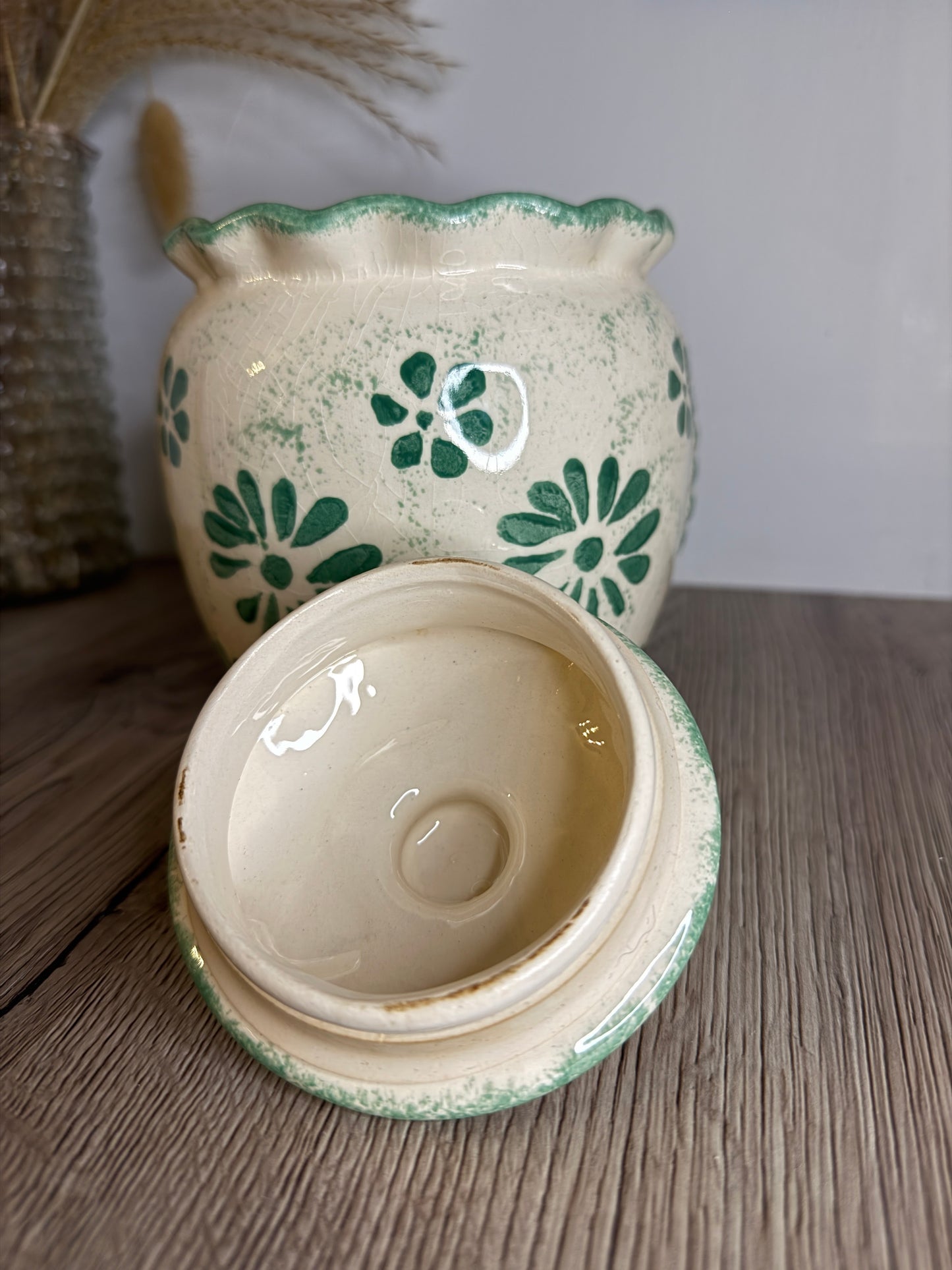 Presingoll Vintage Green and White Tea Storage Jar