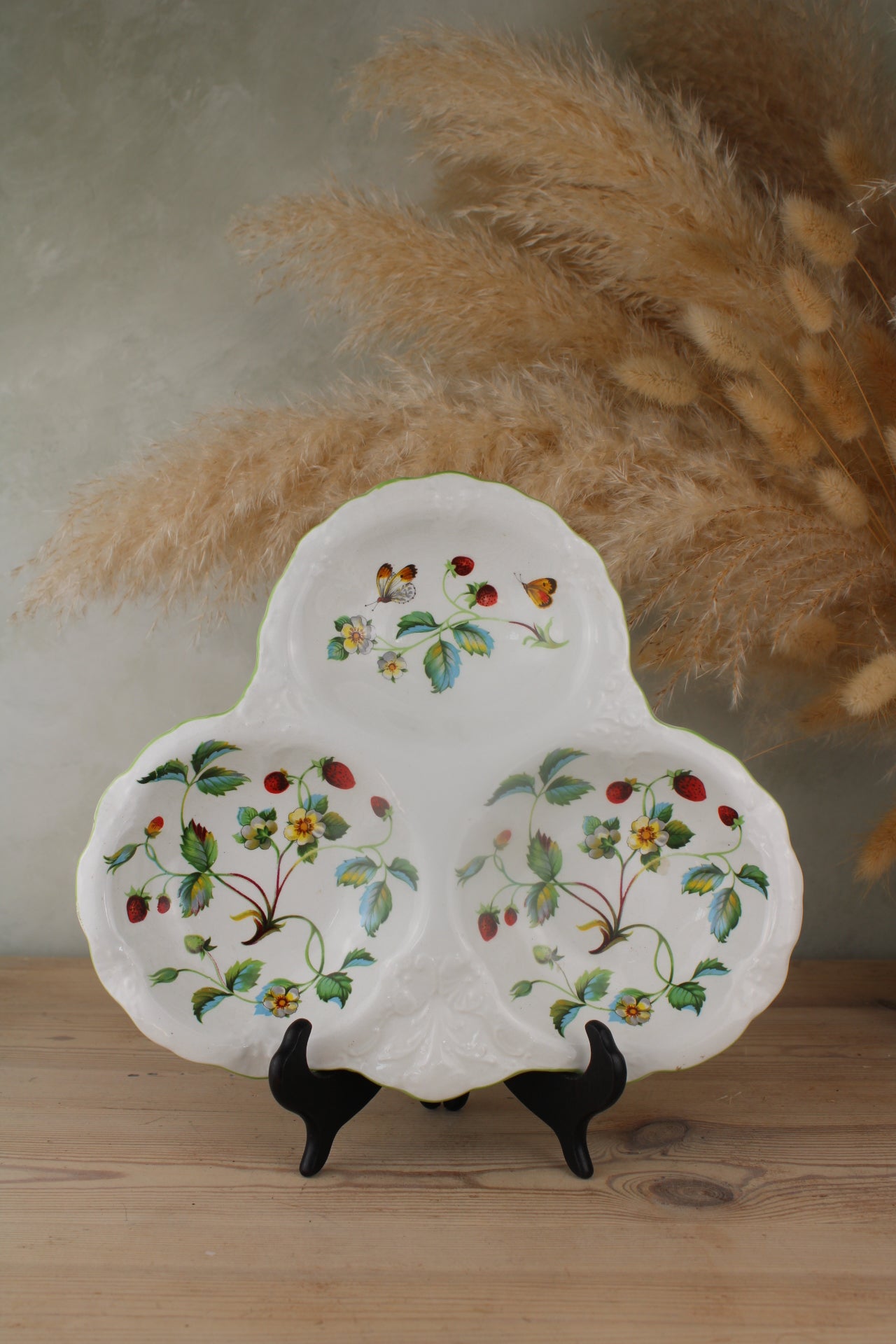 James Kent Wild Strawberry Trio Serving Plate