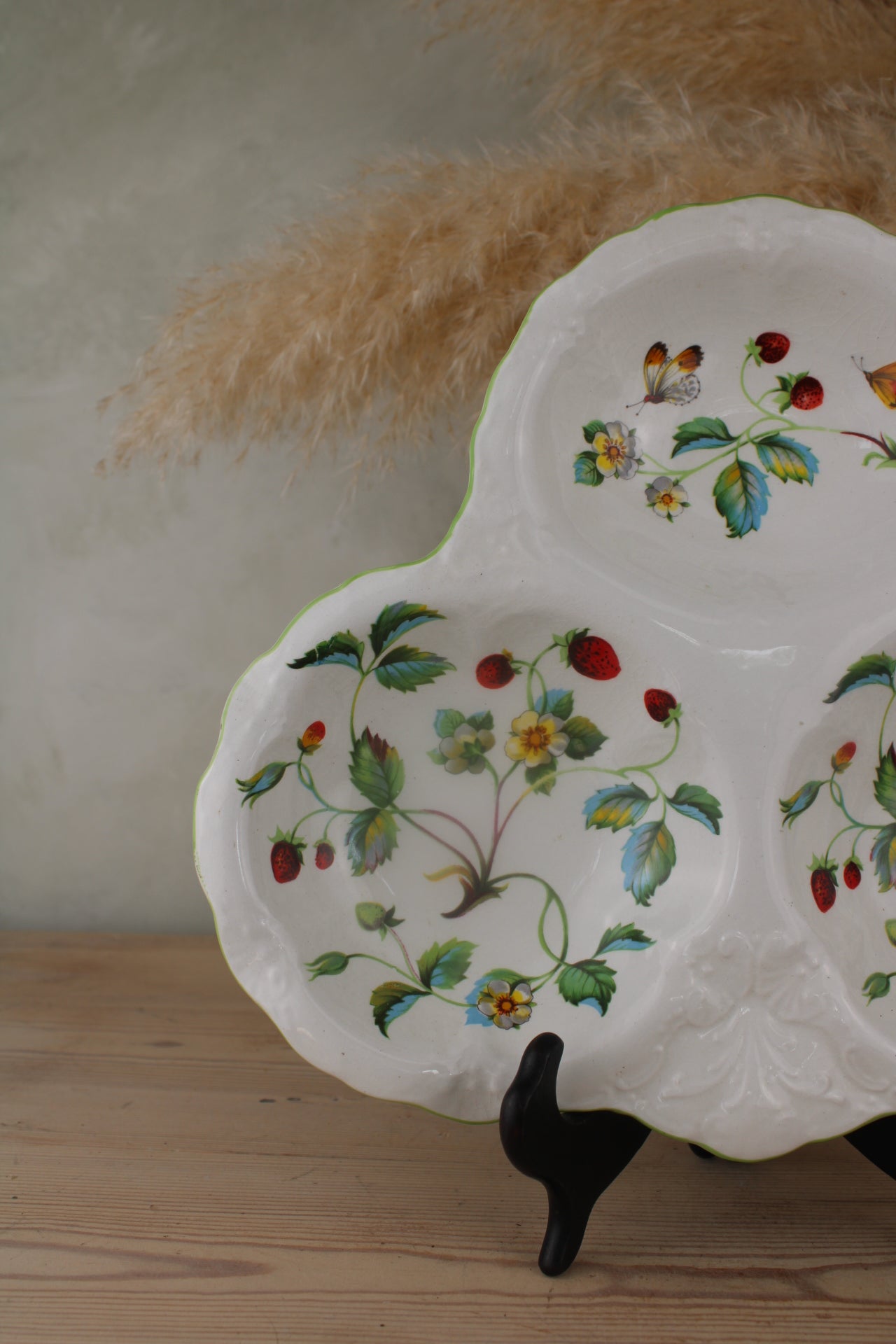 James Kent Wild Strawberry Trio Serving Plate