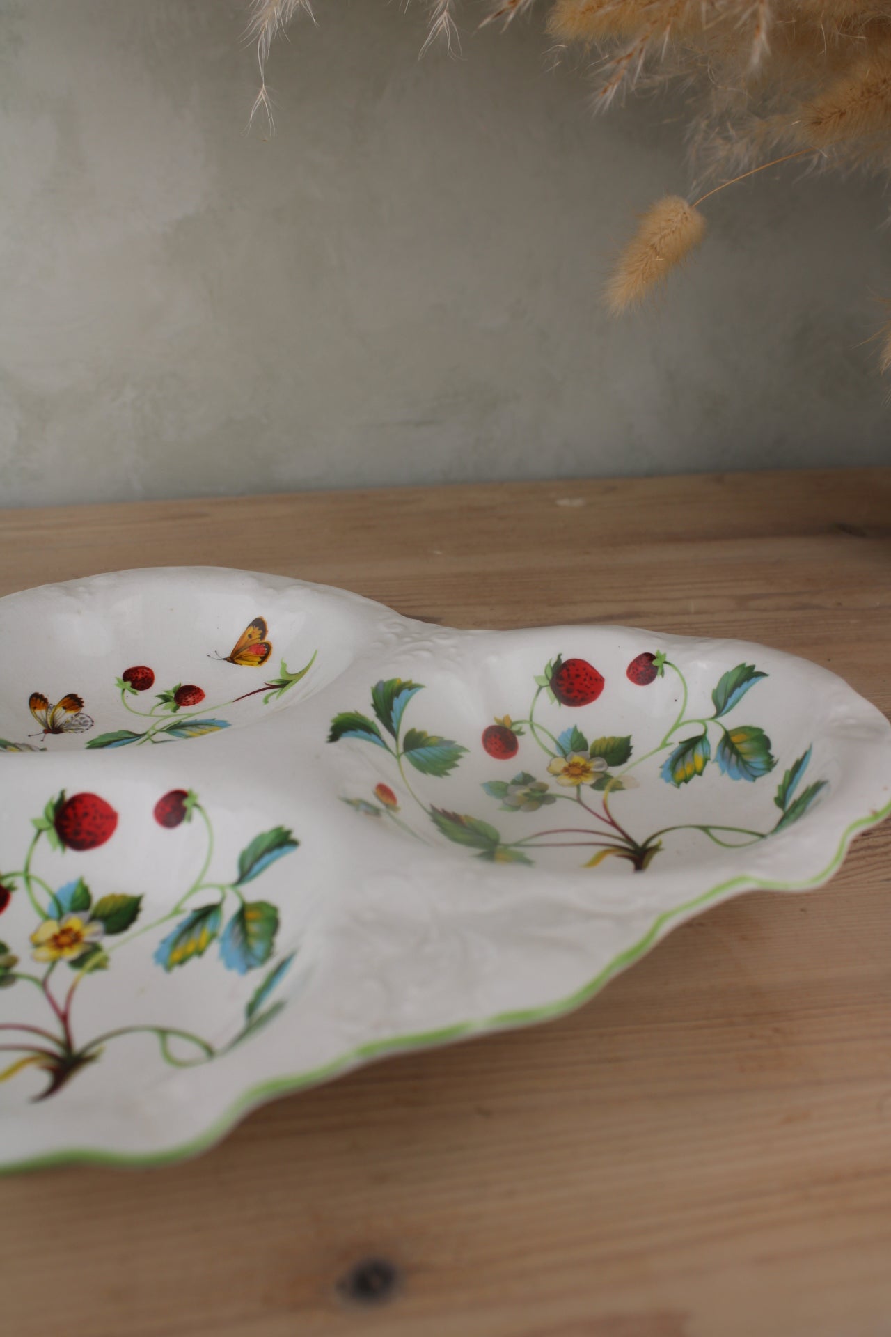 James Kent Wild Strawberry Trio Serving Plate