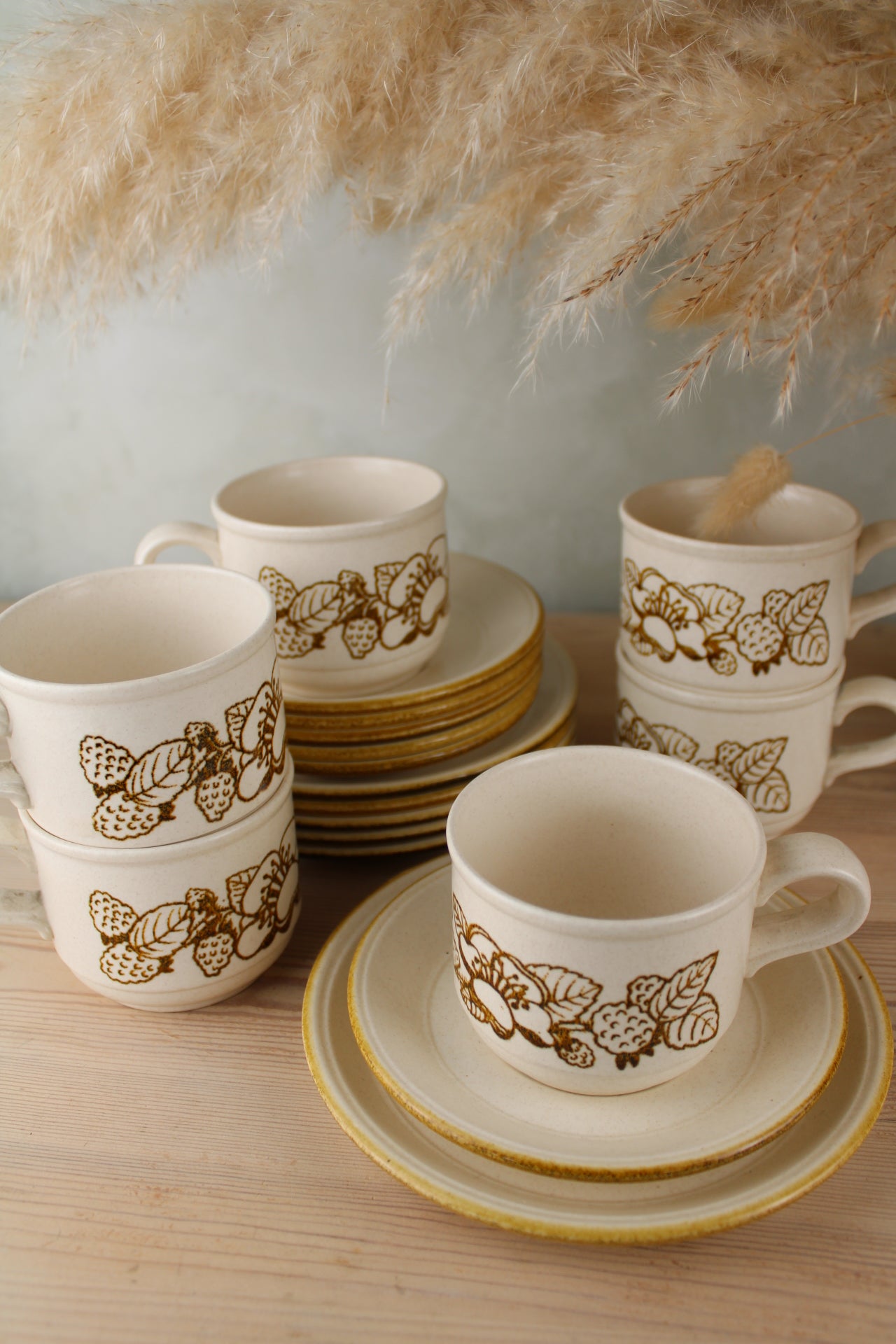 Set of 6 Kiln Craft Trios Teacup Set