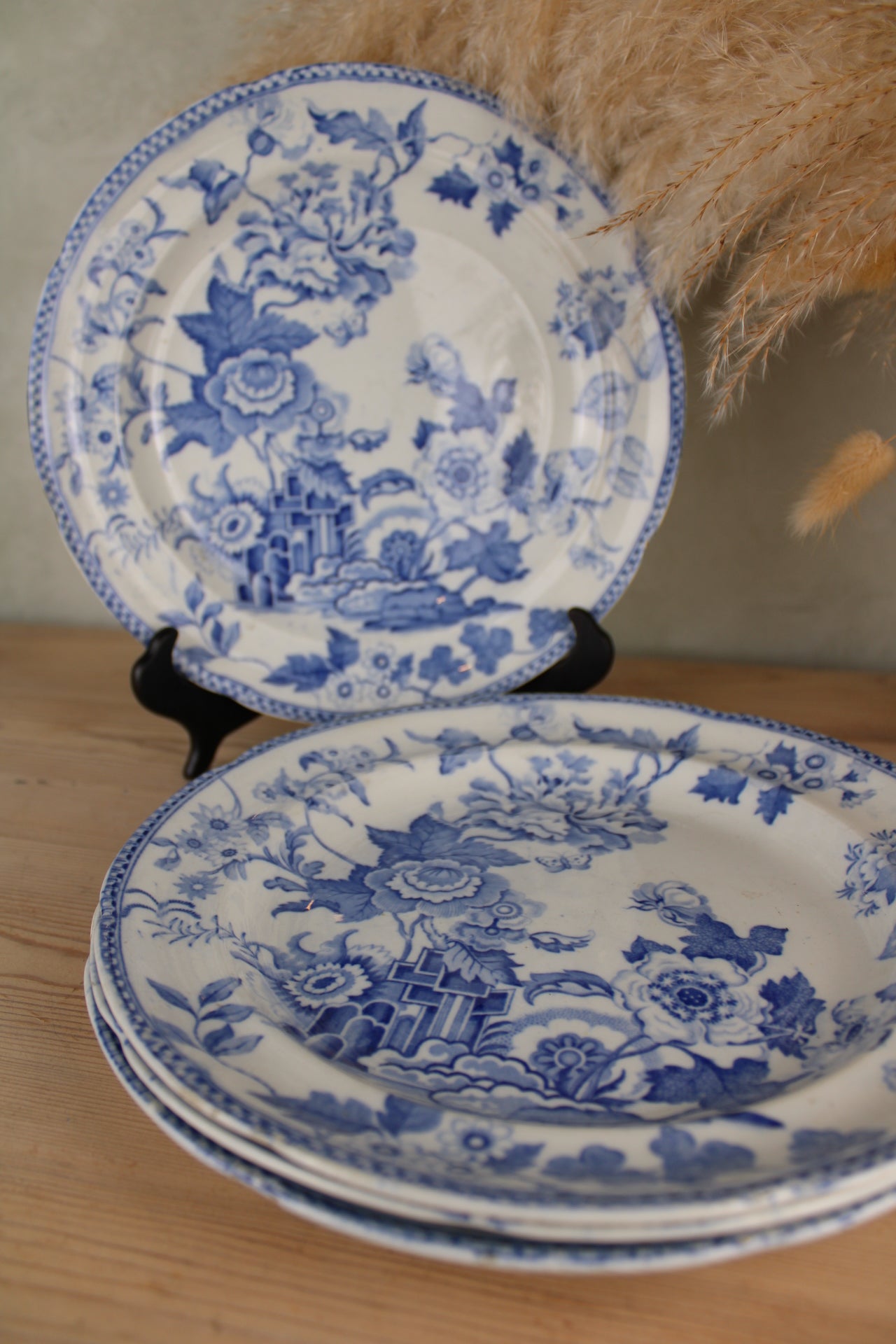 Set of 4 India Flowers Blue and White Plates