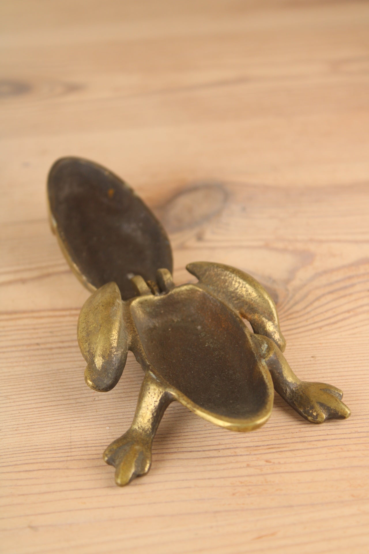 Brass Frog Pot