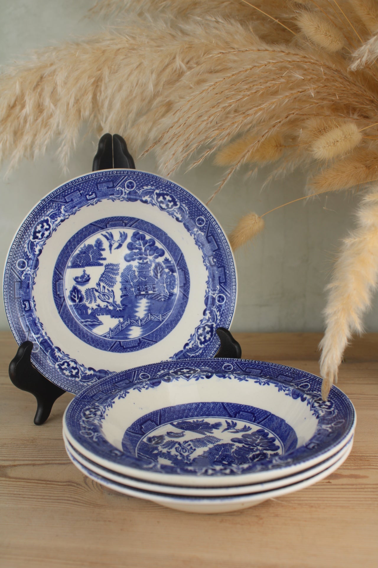 Set of 4 Old Willow Alfred Meakin Bowls