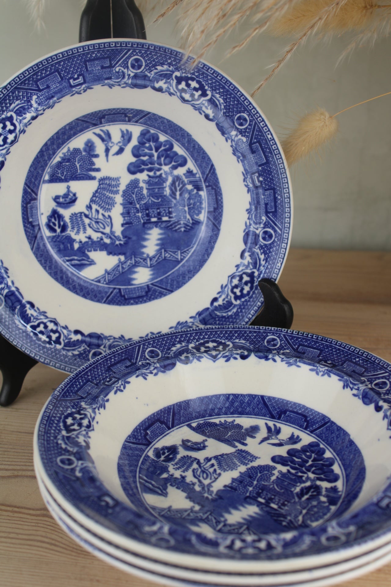 Set of 4 Old Willow Alfred Meakin Bowls