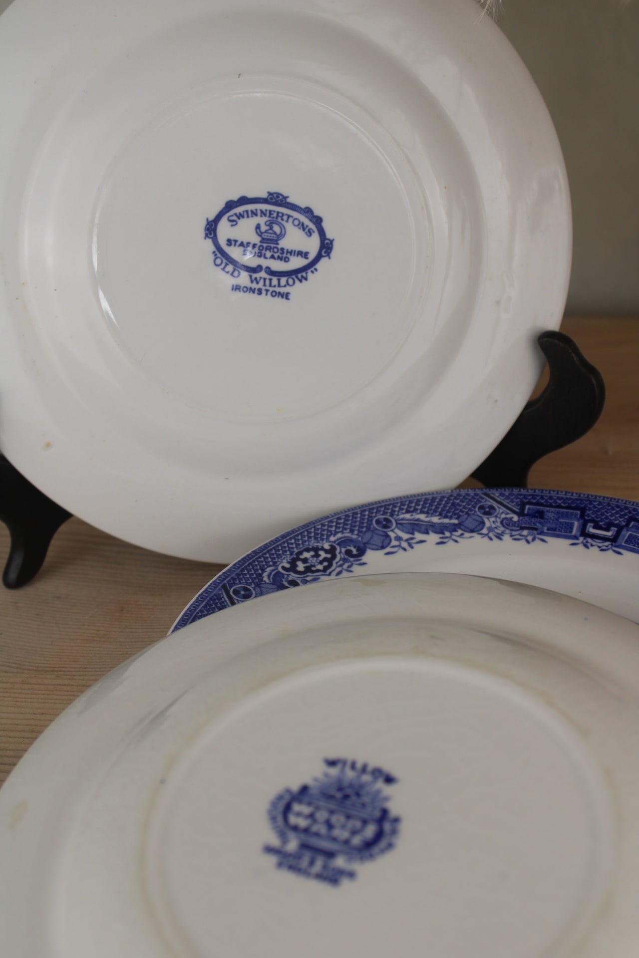Set of 4 Mismatch Old Willow Side Plates