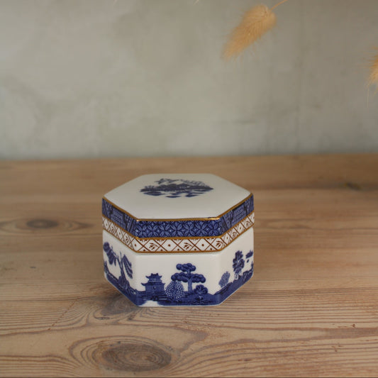Booths Real Old Willow Trinket Pot