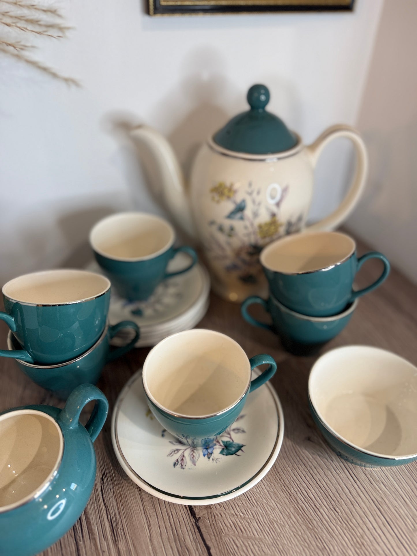 Set of 6 Woods & Sons Tea Set