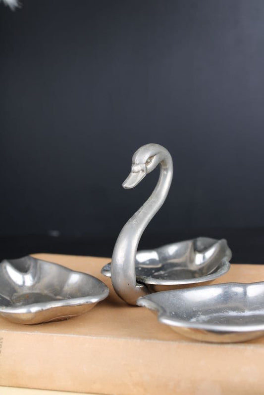 Swan Silver Stackable Ashtray Set