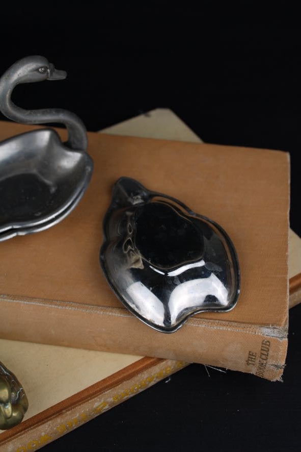 Swan Silver Stackable Ashtray Set