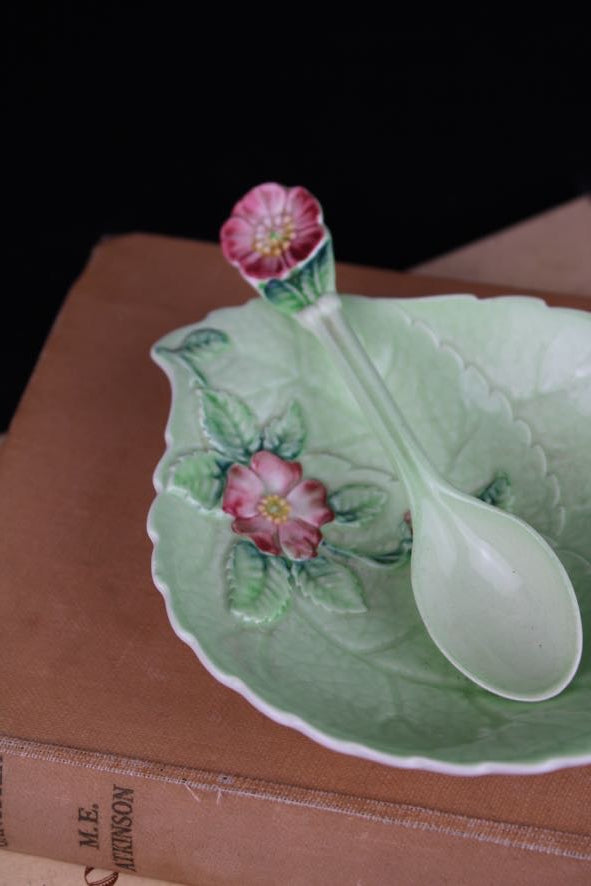 Carltonware Lettuce Small Bowl and Spoon