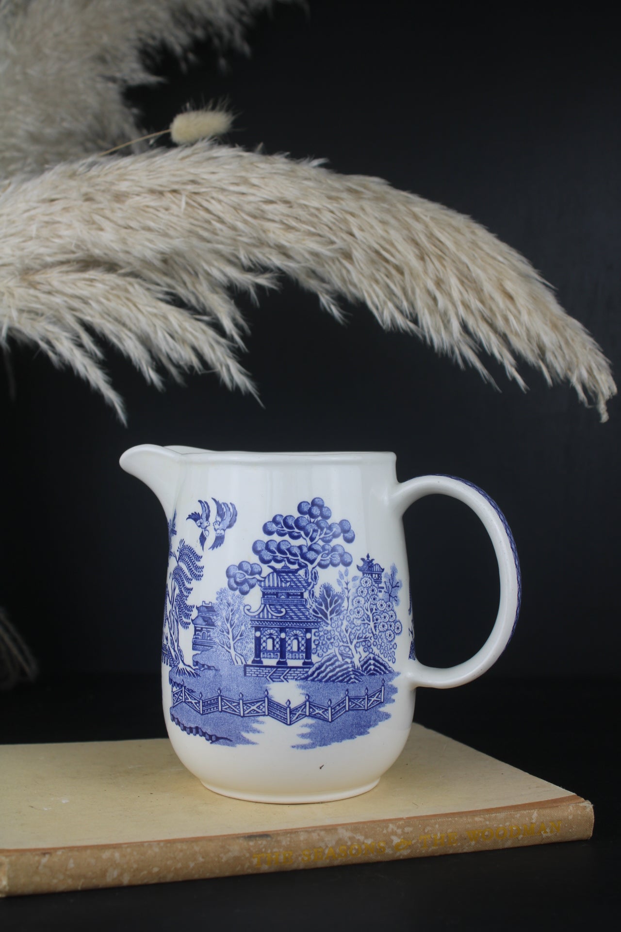 Sadler Blue and White Old Willow Jug