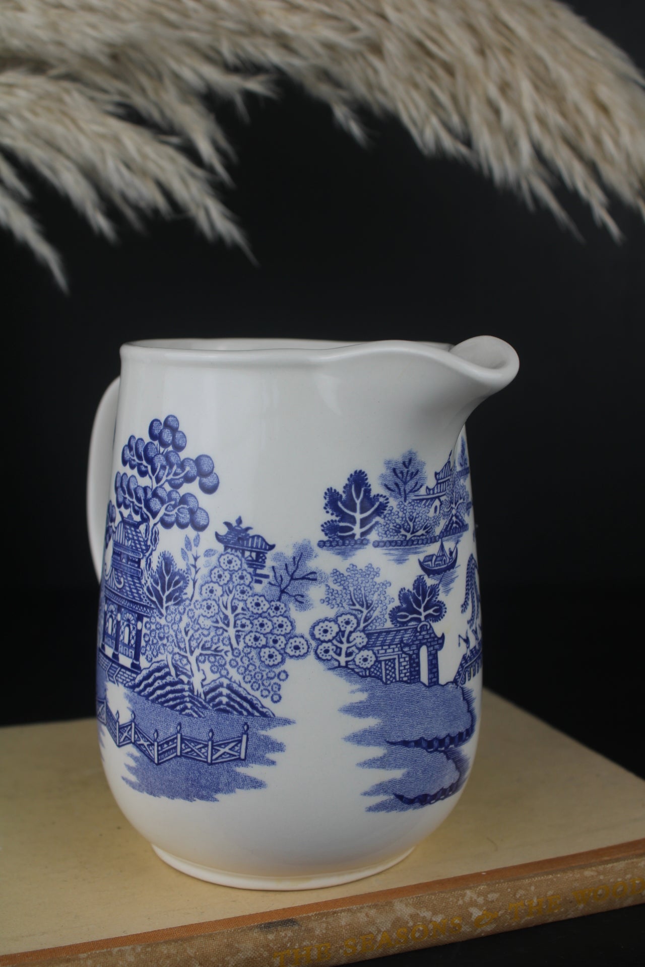 Sadler Blue and White Old Willow Jug