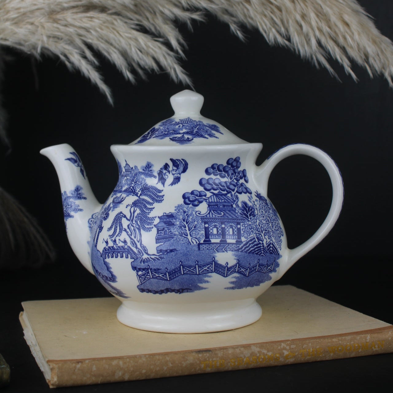 Sadler Old Willow Tea Pot