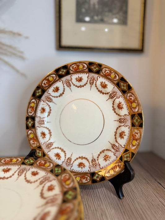 Set of 6 Royal Albert Vintage Plates
