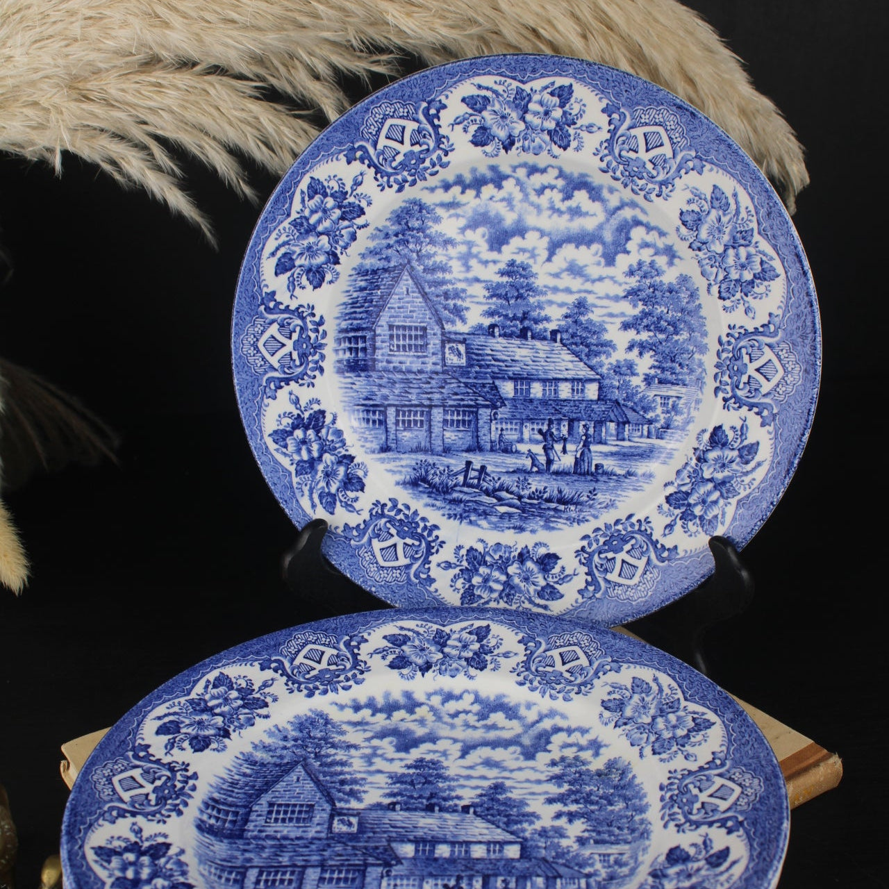 Set of 4 Old Inn Series Ironstone Blue and White Plates