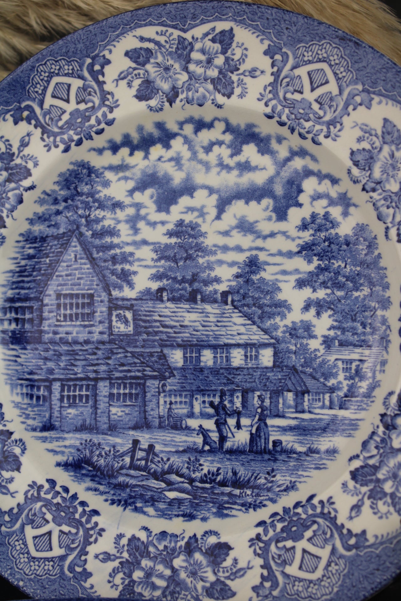 Set of 4 Old Inn Series Ironstone Blue and White Plates