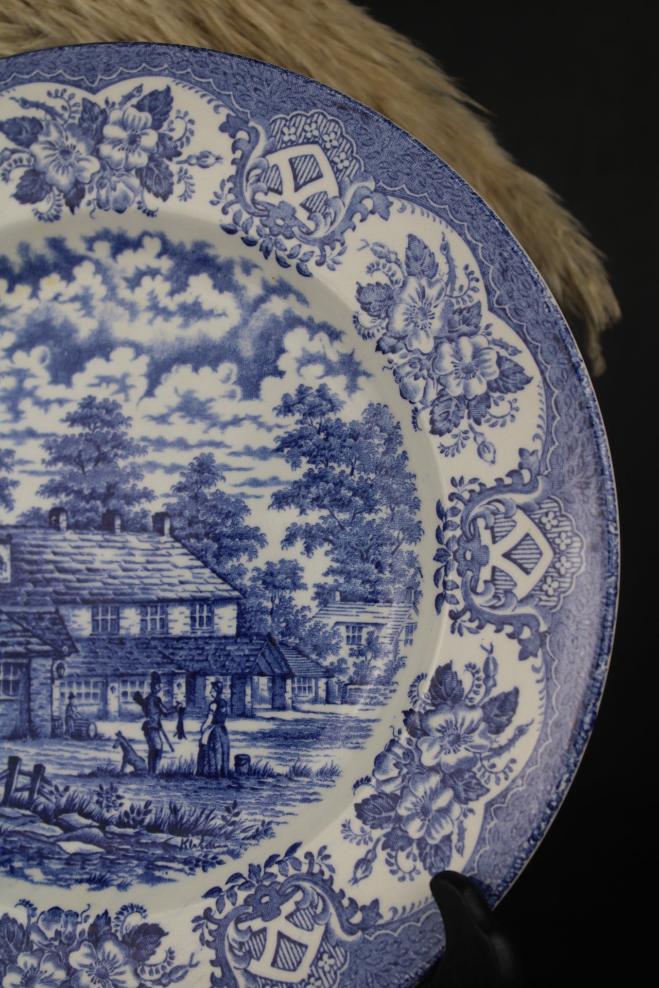 Set of 4 Old Inn Series Ironstone Blue and White Plates