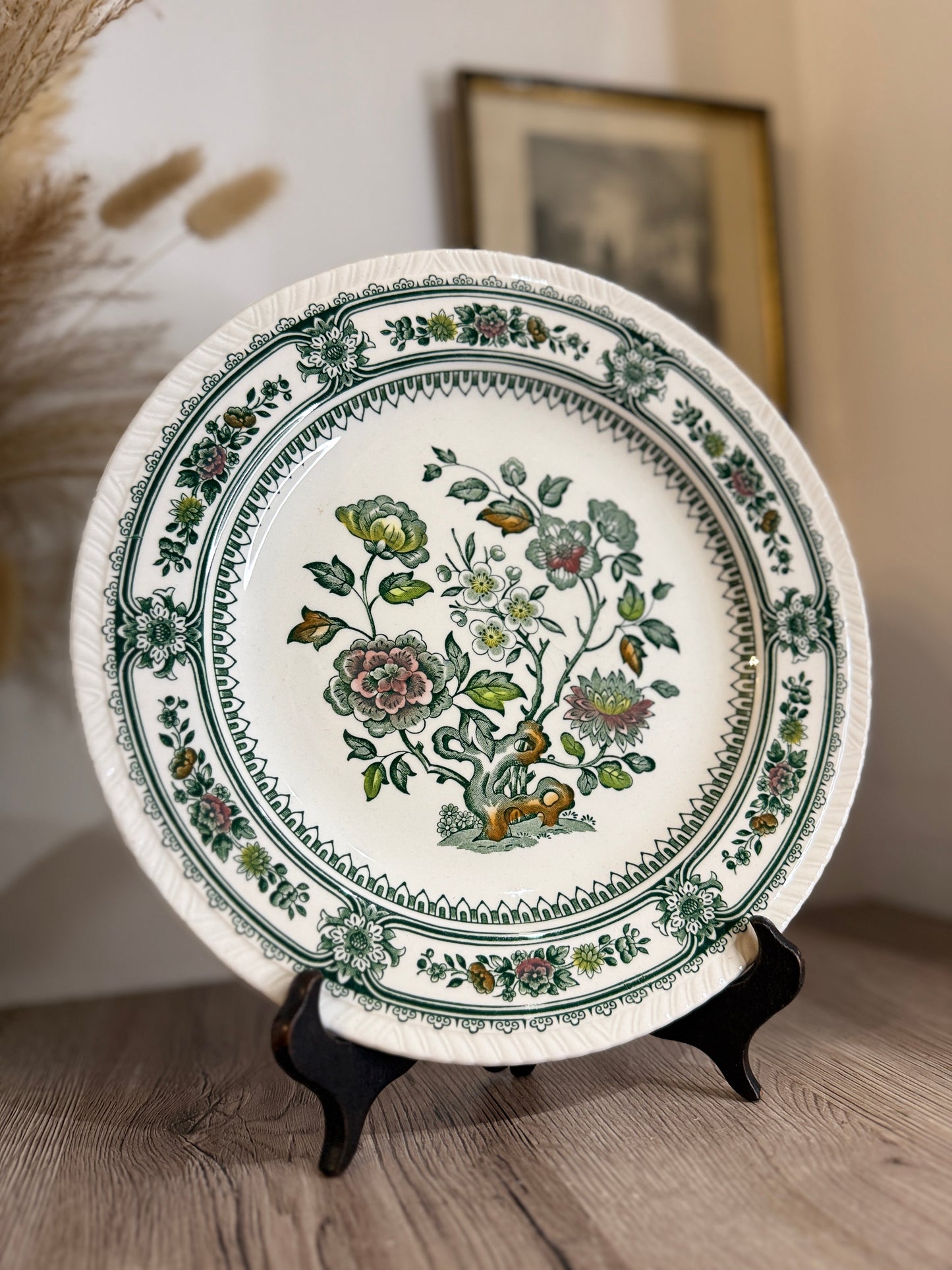 Woods and Sons 'Dorset' Green Floral Plate