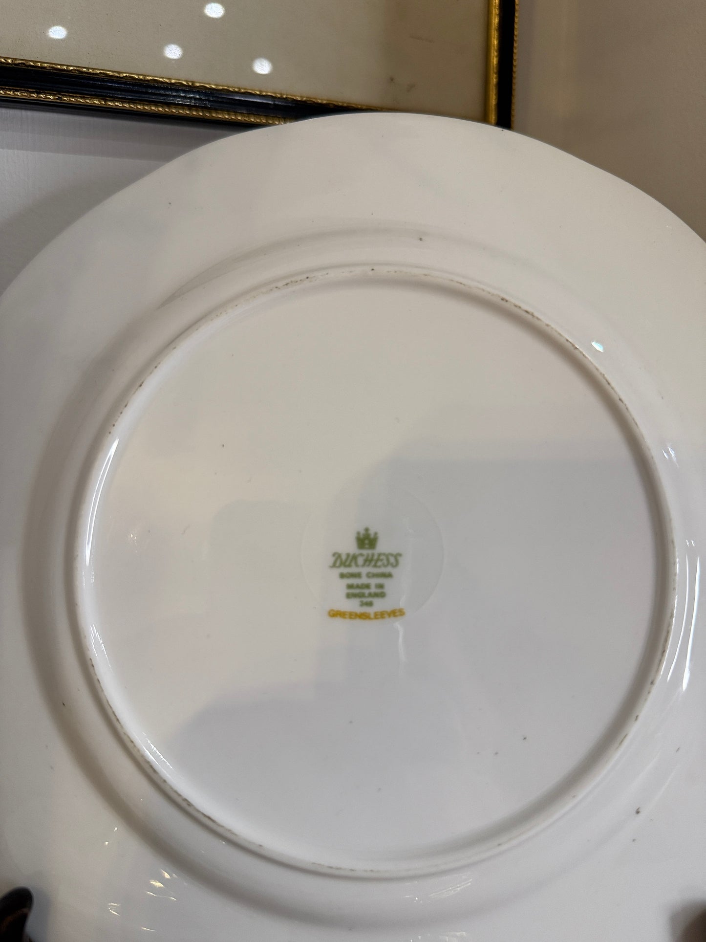 Set of 6 Duchess Floral Green Sleeves Large Side Plates
