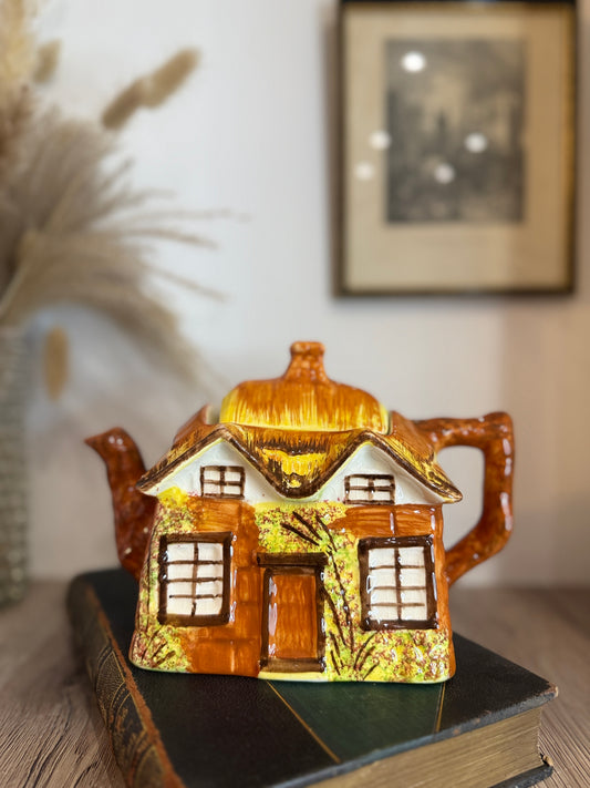 Cottage Ware Tea Pot