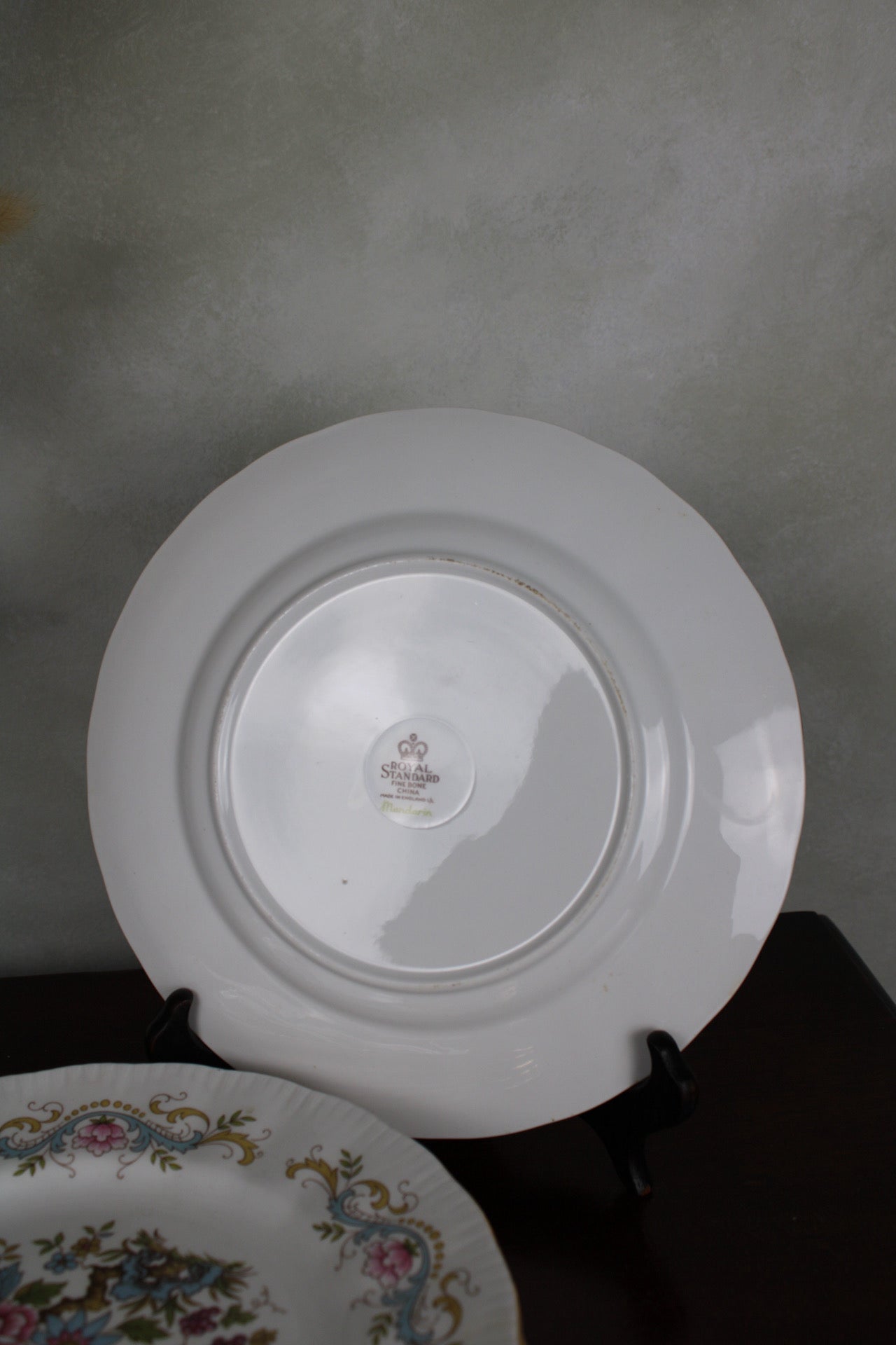 Set of 6 Royal Standard Mandarin Large Side Plates