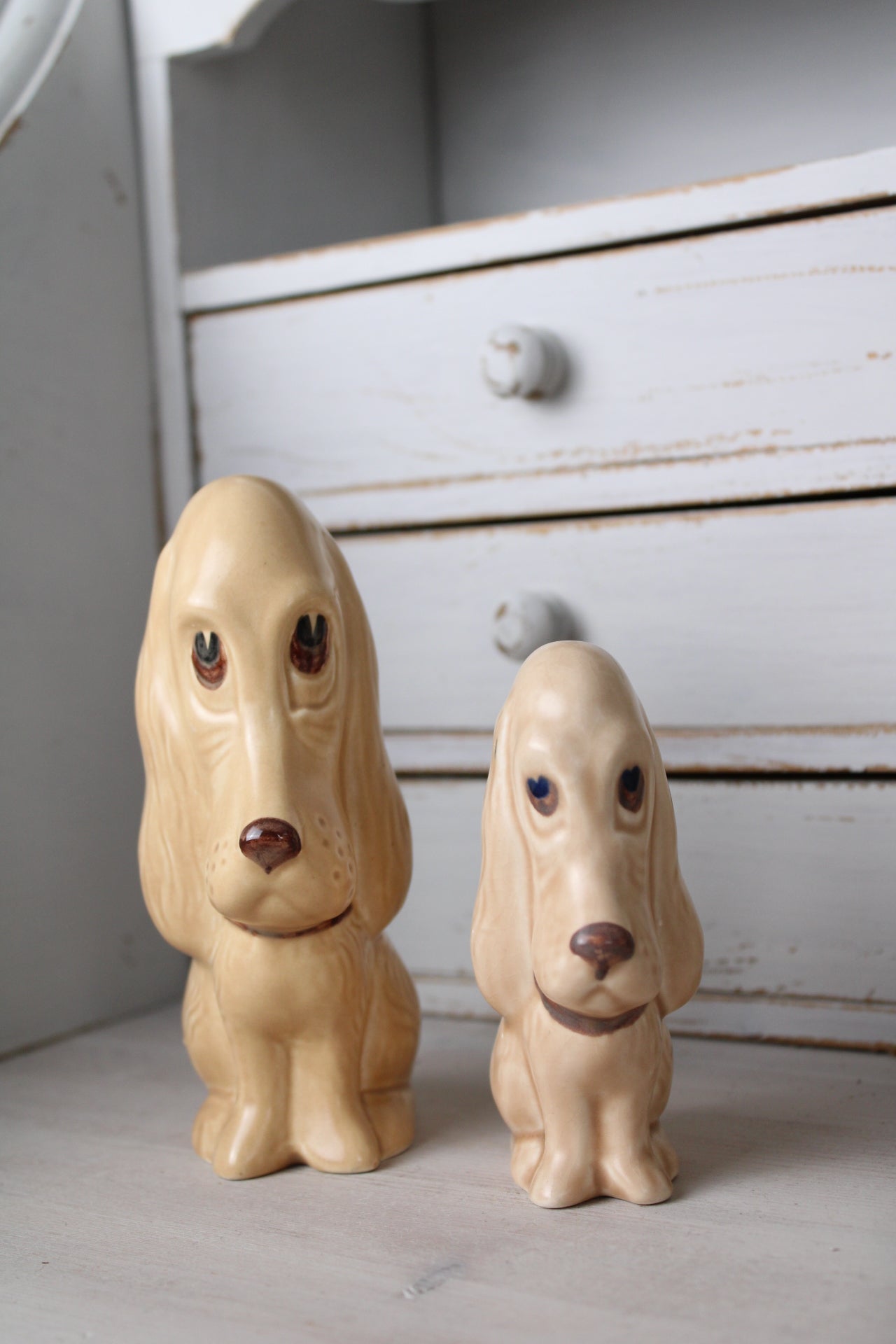 Sylvac Vintage Basset Hounds Set of 2