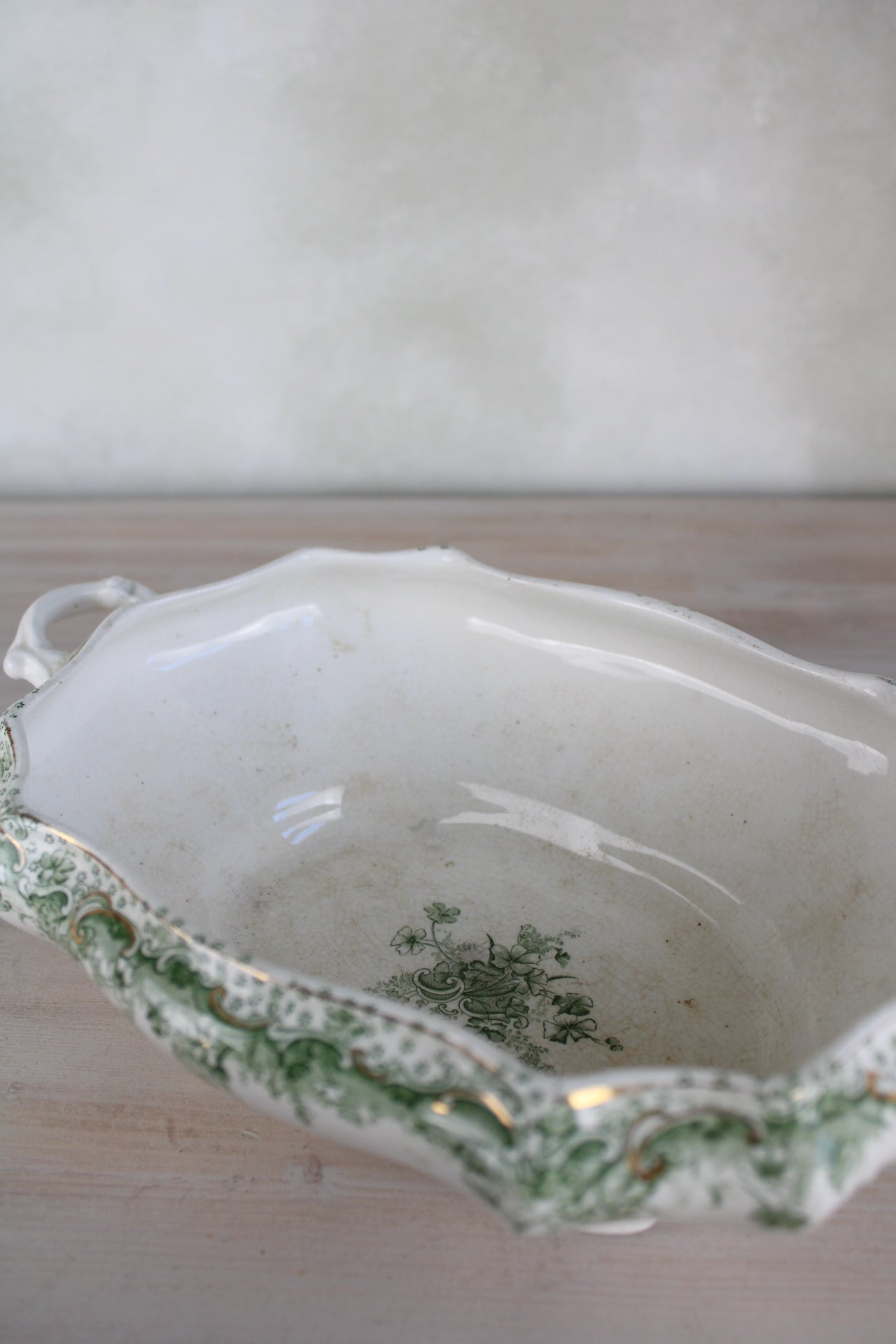 Waterloo Potteries Cromer Tureen with Serving Ladle in Green Leaf Design