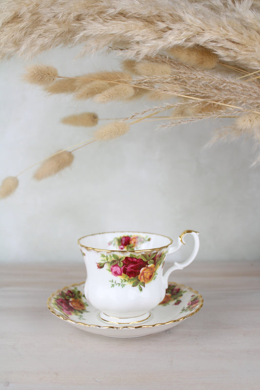 Royal Albert Old Country Roses Teacup and Saucer