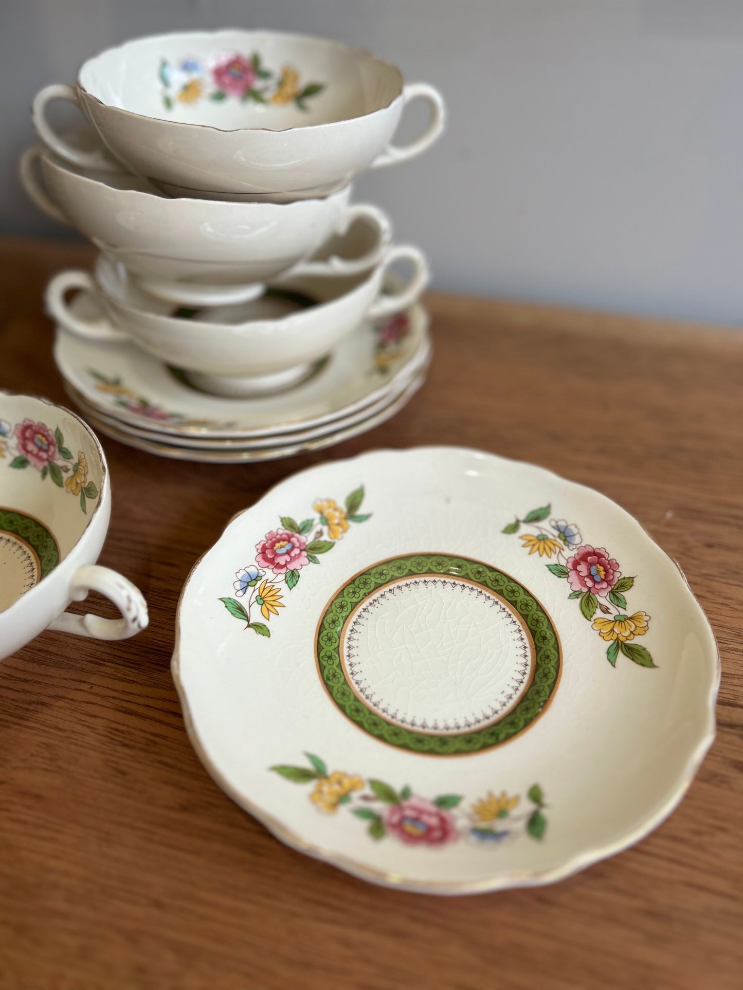 Set of 4 Royal Cauldon 'Ludlow' Vintage Soup Bowls with Handles and Saucers