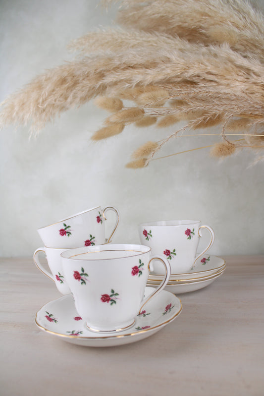Set of 4 Colclough Large Pink Floral Teacups and Saucers