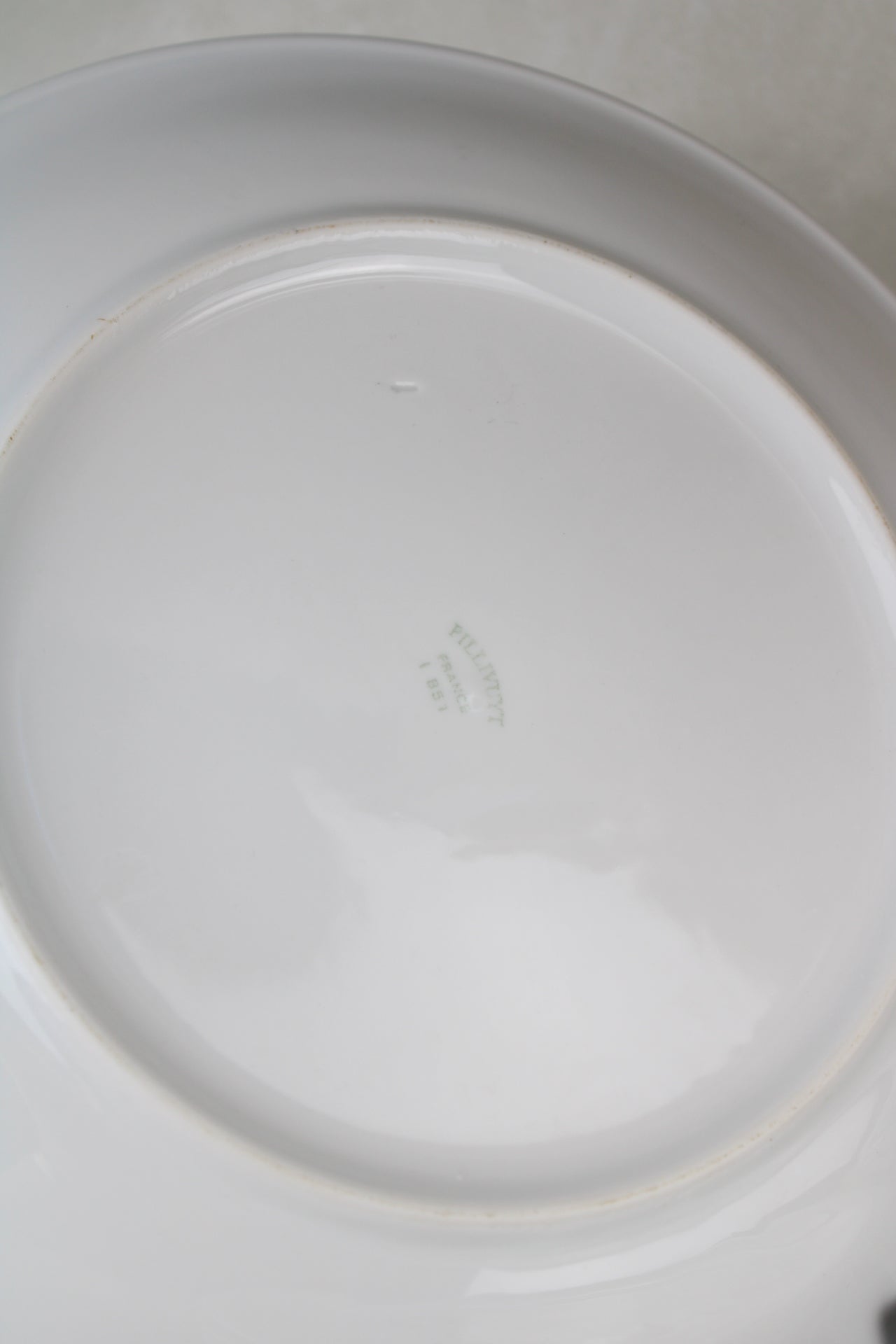 Set of 4 Pillivuyt France Vintage Dinner Plates
